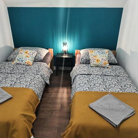 Apartamenty Jodlowa - Bilard - Bawialnia - Krolikarnia Krajno-Zagorze Bagian luar foto