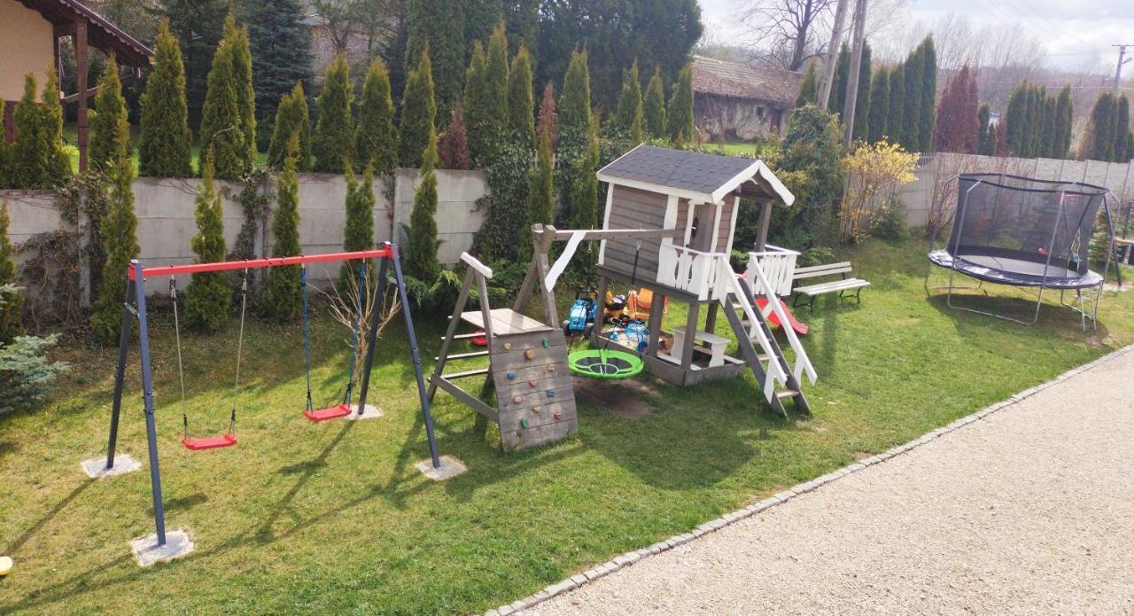 Apartamenty Jodlowa - Bilard - Bawialnia - Krolikarnia Krajno-Zagorze Bagian luar foto